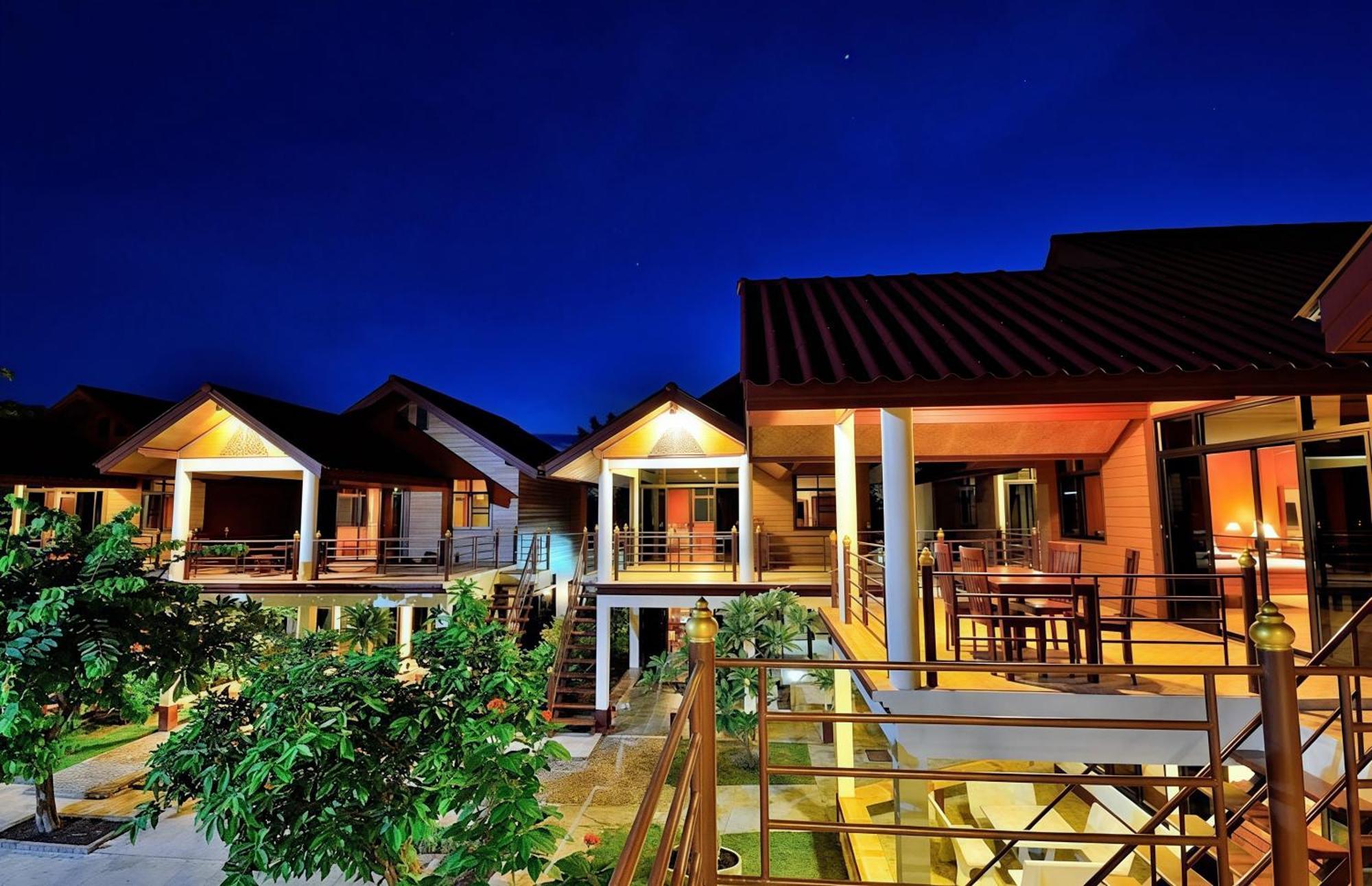 Avila Resort Pattaya Pantai Jomtien Bagian luar foto